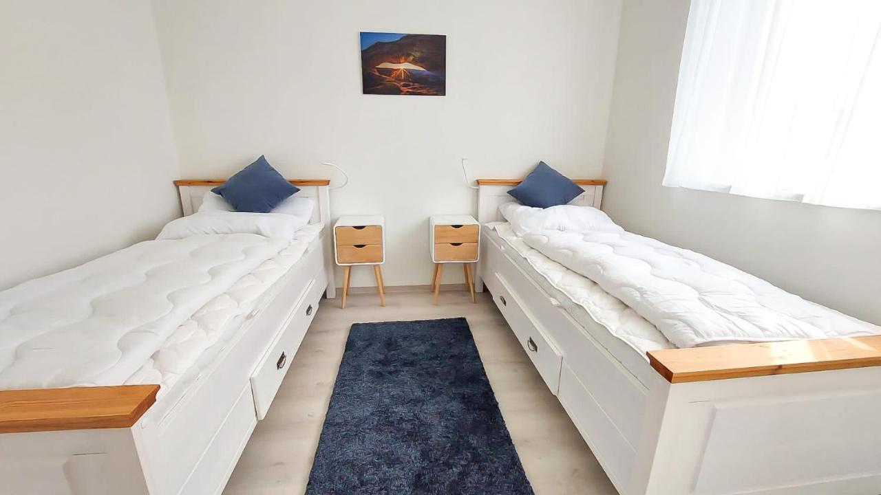 Hangar 19 Wohnung Seerose 2-3 Шверин Экстерьер фото